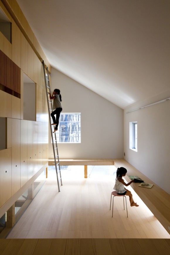 Ribbon by Komada Architects